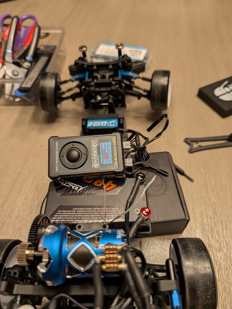 Tuning Yokomo servo